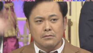 無精髭の有田哲平