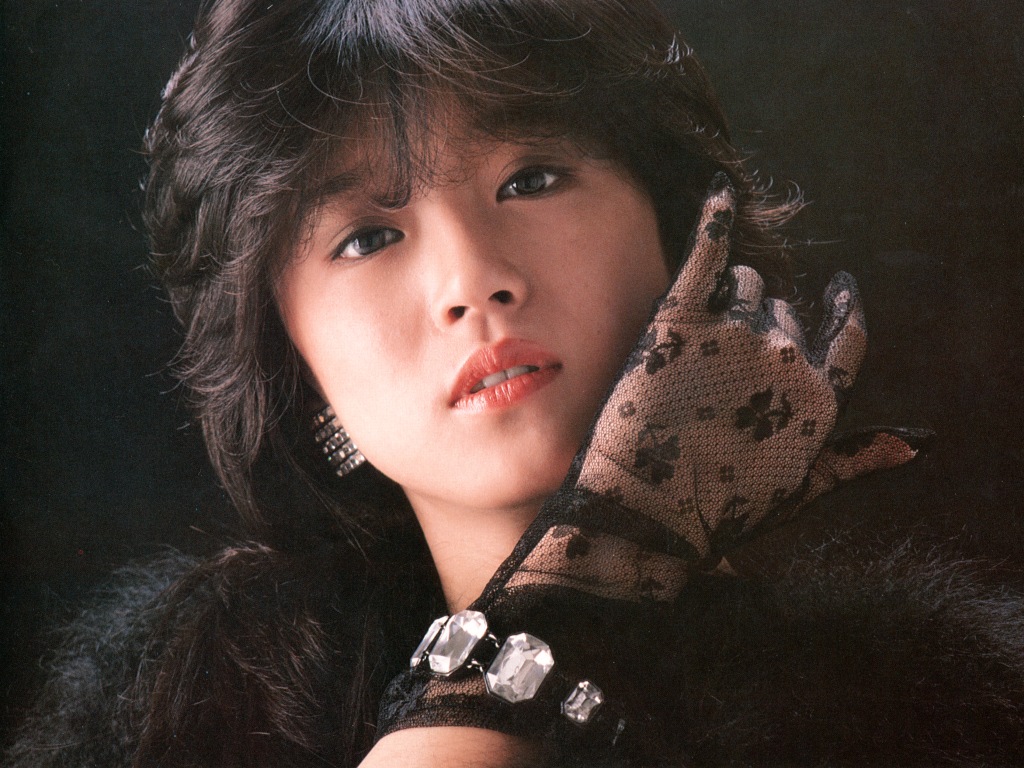 21年最新 中森明菜の現在の活動状況 限定ライブ映像公開